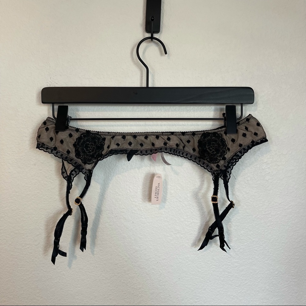 NWT Victoria’s Secret Vintage Garter Lace Mesh Black Tan Style 1170 Medium Large